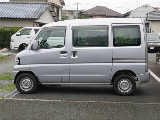 ミニキャブバン ハイルーフ　ＣＤ　ハイルーフ　ファブリックシート　純正ＣＤ　禁煙車（5枚目）