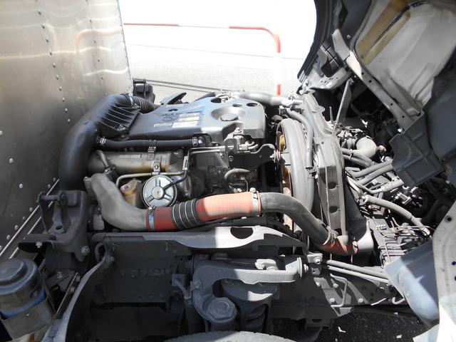 エルフトラック 冷蔵冷凍車　－３０℃設定　スタンバイ装置　バックモニター（17枚目）