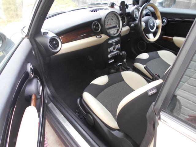 ＭＩＮＩ クーパーＳ　コンバーチブル（14枚目）