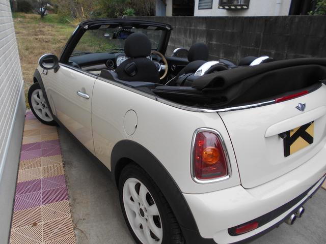 ＭＩＮＩ クーパーＳ　コンバーチブル（27枚目）