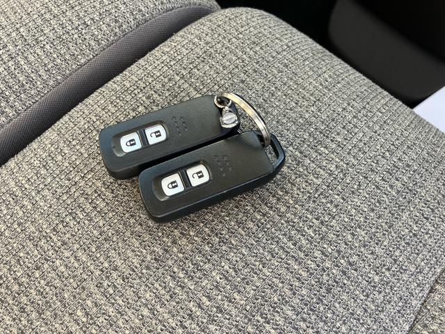 N-BOX G 禁煙車 ホンダセンシング 衝突被害軽減ブレーキ クリアランスソナー ETC ナビ バックカメラ CD Bluetooth クルーズコントロール ドラレコ レーンアシスト スマートキー プッシュスタート(23枚目)