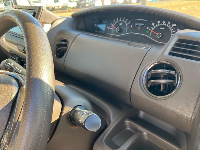 N-BOX G 禁煙車 ホンダセンシング 衝突被害軽減ブレーキ クリアランスソナー ETC ナビ バックカメラ CD Bluetooth クルーズコントロール ドラレコ レーンアシスト スマートキー プッシュスタート(27枚目)
