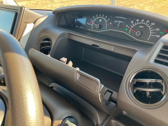 N-BOX G 禁煙車 ホンダセンシング 衝突被害軽減ブレーキ クリアランスソナー ETC ナビ バックカメラ CD Bluetooth クルーズコントロール ドラレコ レーンアシスト スマートキー プッシュスタート(28枚目)