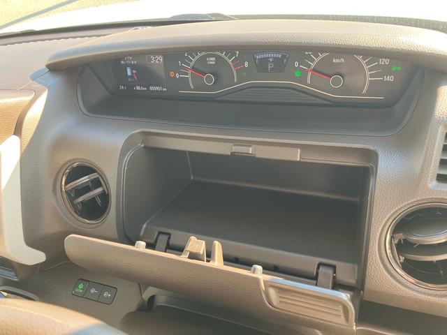 N-BOX G 禁煙車 ホンダセンシング 衝突被害軽減ブレーキ クリアランスソナー ETC ナビ バックカメラ CD Bluetooth クルーズコントロール ドラレコ レーンアシスト スマートキー プッシュスタート(29枚目)