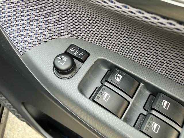 ムーヴ カスタム　Ｘ　ＳＡ　衝突被害軽減ブレーキ　スマートキー　プッシュスタート　ＥＴＣ　オートＬＥＤヘッドライト　純正エアロ　ナビ　フルセグＴＶ　バックカメラ　ＤＶＤ　Ｂｌｕｅｔｏｏｔｈ　オート電格ミラー（13枚目）