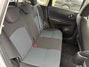 後部座席もゆったり座れます♪