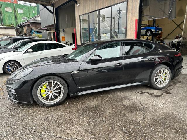 パナメーラ ９７１仕様　ベースグレード　リヤモニター　ベースグレード（４名）９７１仕様・純正リヤモニター・３６００ＣＣ・安心のバネサス（8枚目）