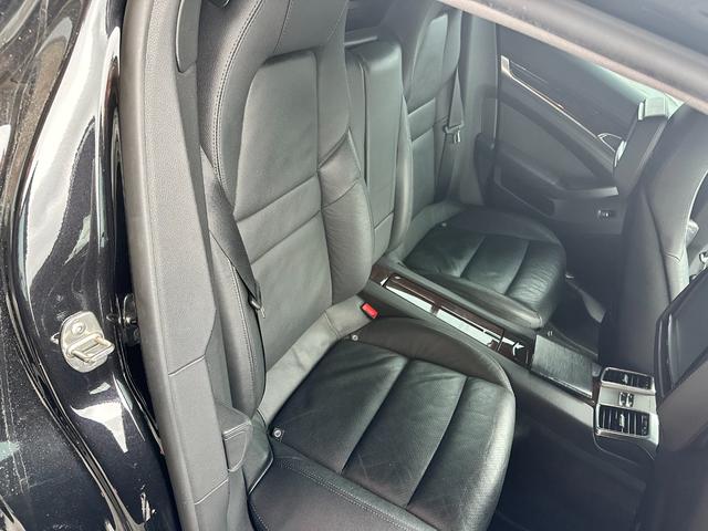 パナメーラ ９７１仕様　ベースグレード　リヤモニター　ベースグレード（４名）９７１仕様・純正リヤモニター・３６００ＣＣ・安心のバネサス（18枚目）