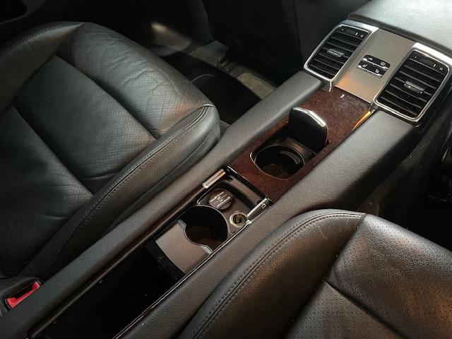 パナメーラ ９７１仕様　ベースグレード　リヤモニター　ベースグレード（４名）９７１仕様・純正リヤモニター・３６００ＣＣ・安心のバネサス（38枚目）