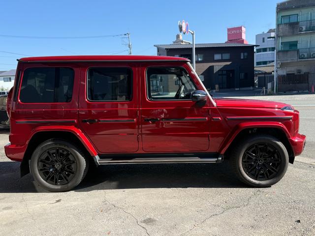 Ｇクラス Ｇ４５０ｄ　ＡＭＧラインＰＫＧ・ナイトＰＫＧ・マヌプラス　ＡＭＧライン・ナイトパッケージ・ＭＡＮＵＦＡＫＴＵＲヒヤシンスレッド・ＭＡＮＵＦＡＫＴＵＲプログラム・ＭＡＮＵＦＡＫＴＵＲプログラムプラス・ＭＡＮＵＦＡＫＴＵＲボディ同色スペアタイヤリング・デジタル（5枚目）