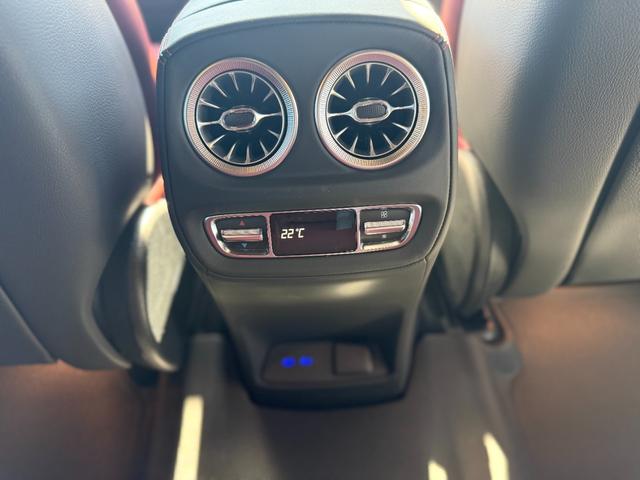 Ｇクラス Ｇ４５０ｄ　ＡＭＧラインＰＫＧ・ナイトＰＫＧ・マヌプラス　ＡＭＧライン・ナイトパッケージ・ＭＡＮＵＦＡＫＴＵＲヒヤシンスレッド・ＭＡＮＵＦＡＫＴＵＲプログラム・ＭＡＮＵＦＡＫＴＵＲプログラムプラス・ＭＡＮＵＦＡＫＴＵＲボディ同色スペアタイヤリング・デジタル（27枚目）