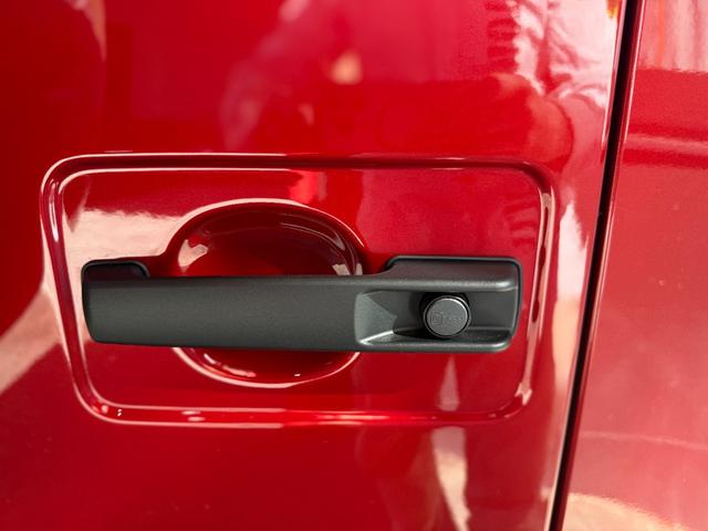 Ｇクラス Ｇ４５０ｄ　ＡＭＧラインＰＫＧ・ナイトＰＫＧ・マヌプラス　ＡＭＧライン・ナイトパッケージ・ＭＡＮＵＦＡＫＴＵＲヒヤシンスレッド・ＭＡＮＵＦＡＫＴＵＲプログラム・ＭＡＮＵＦＡＫＴＵＲプログラムプラス・ＭＡＮＵＦＡＫＴＵＲボディ同色スペアタイヤリング・デジタル（28枚目）