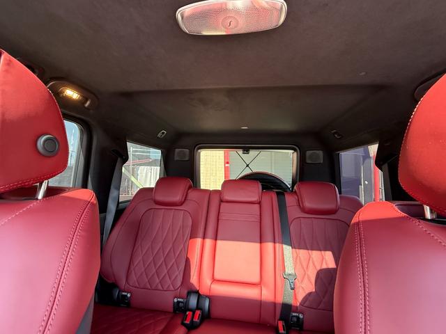 Ｇクラス Ｇ４５０ｄ　ＡＭＧラインＰＫＧ・ナイトＰＫＧ・マヌプラス　ＡＭＧライン・ナイトパッケージ・ＭＡＮＵＦＡＫＴＵＲヒヤシンスレッド・ＭＡＮＵＦＡＫＴＵＲプログラム・ＭＡＮＵＦＡＫＴＵＲプログラムプラス・ＭＡＮＵＦＡＫＴＵＲボディ同色スペアタイヤリング・デジタル（36枚目）