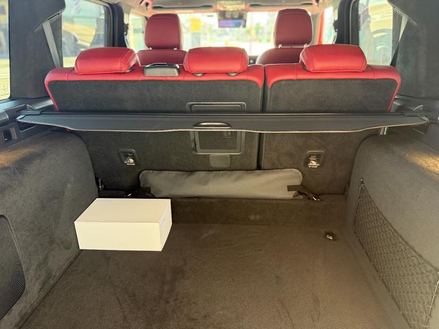 Ｇクラス Ｇ４５０ｄ　ＡＭＧラインＰＫＧ・ナイトＰＫＧ・マヌプラス　ＡＭＧライン・ナイトパッケージ・ＭＡＮＵＦＡＫＴＵＲヒヤシンスレッド・ＭＡＮＵＦＡＫＴＵＲプログラム・ＭＡＮＵＦＡＫＴＵＲプログラムプラス・ＭＡＮＵＦＡＫＴＵＲボディ同色スペアタイヤリング・デジタル（37枚目）