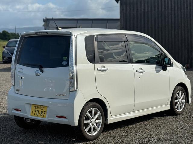 ムーヴ Ｘ　衝突被害軽減システム　オートライト　スマートキー　アイドリングストップ　電動格納ミラー　ＣＶＴ　盗難防止システム　ＡＢＳ　ＥＳＣ　ＣＤ　アルミホイール　衝突安全ボディ　エアコン　パワーステアリング（15枚目）