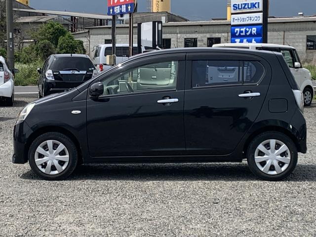 ミライース Ｌ　キーレスエントリー　ＣＶＴ　盗難防止システム　ＡＢＳ　ＣＤ　衝突安全ボディ　エアコン　パワーステアリング（8枚目）