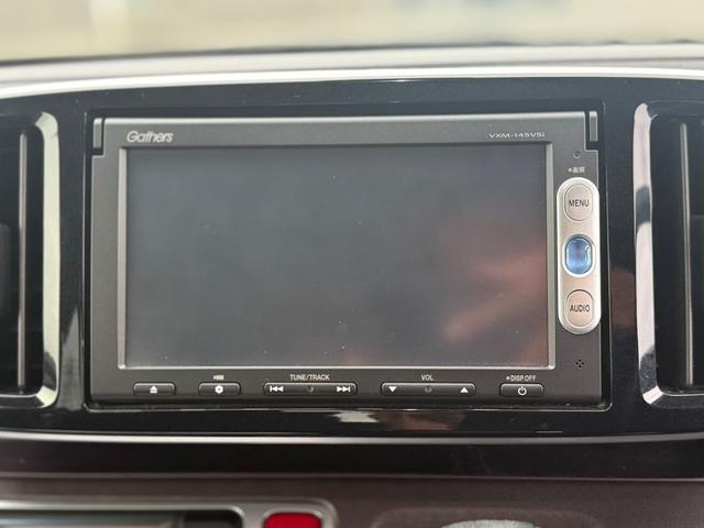 N-ONE プレミアム 衝突被害軽減システム HID スマートキー アイドリングストップ ベンチシート CVT 盗難防止システム ABS ESC アルミホイール 衝突安全ボディ エアコン パワーステアリング パワーウィンドウ(2枚目)