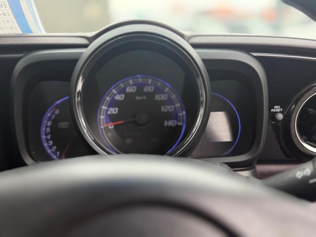 N-ONE プレミアム 衝突被害軽減システム HID スマートキー アイドリングストップ ベンチシート CVT 盗難防止システム ABS ESC アルミホイール 衝突安全ボディ エアコン パワーステアリング パワーウィンドウ(22枚目)