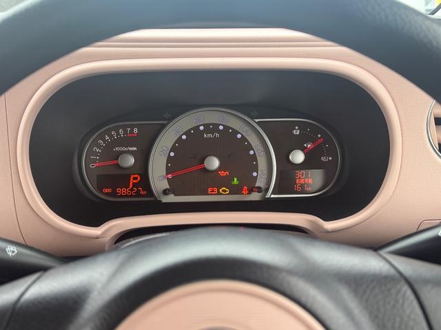 ミラココア ココアプラスX LEDヘッドランプ スマートキー アイドリングストップ ベンチシート CVT 盗難防止システム ABS CD ミュージックプレイヤー接続可 ルーフレール 衝突安全ボディ エアコン パワーステアリング(6枚目)