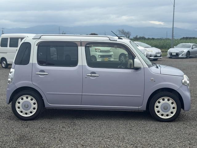 ミラココア ココアプラスX LEDヘッドランプ スマートキー アイドリングストップ ベンチシート CVT 盗難防止システム ABS CD ミュージックプレイヤー接続可 ルーフレール 衝突安全ボディ エアコン パワーステアリング(13枚目)