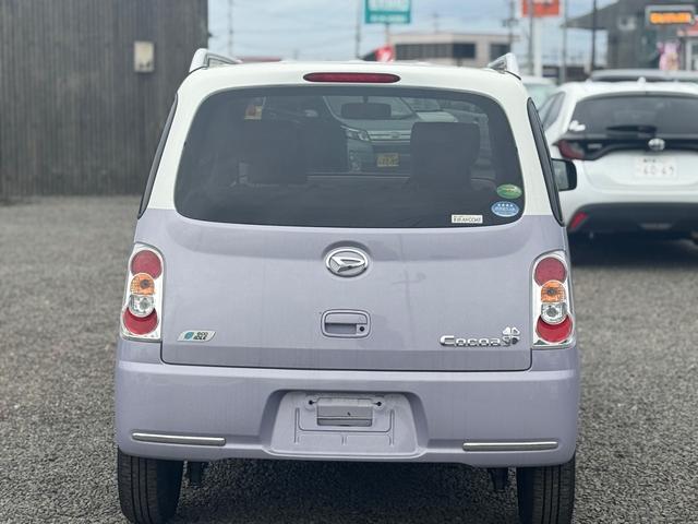 ミラココア ココアプラスX LEDヘッドランプ スマートキー アイドリングストップ ベンチシート CVT 盗難防止システム ABS CD ミュージックプレイヤー接続可 ルーフレール 衝突安全ボディ エアコン パワーステアリング(16枚目)