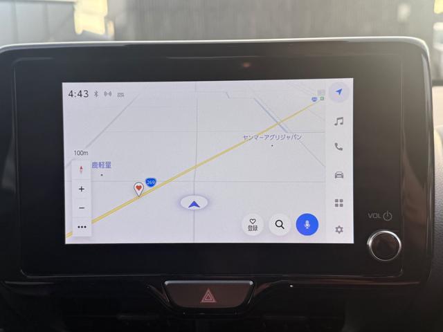 ヤリス ハイブリッドＺ　全周囲カメラ　ナビ　クリアランスソナー　オートクルーズコントロール　衝突被害軽減システム　アルミホイール　ＬＥＤヘッドランプ　スマートキー　電動格納ミラー　シートヒーター　ＣＶＴ　盗難防止システム（4枚目）