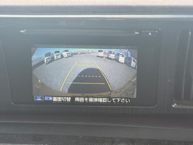 Ｎ－ＯＮＥ プレミアム　バックカメラ　オートライト　ＨＩＤ　スマートキー　アイドリングストップ　電動格納ミラー　ベンチシート　ＣＶＴ　盗難防止システム　ＡＢＳ　ＥＳＣ　ＣＤ　アルミホイール　衝突安全ボディ　エアコン（4枚目）