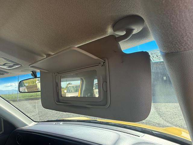 Ｎ－ＯＮＥ プレミアム　バックカメラ　オートライト　ＨＩＤ　スマートキー　アイドリングストップ　電動格納ミラー　ベンチシート　ＣＶＴ　盗難防止システム　ＡＢＳ　ＥＳＣ　ＣＤ　アルミホイール　衝突安全ボディ　エアコン（23枚目）