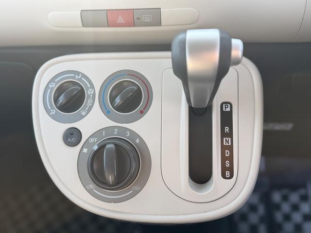 ミラココア ココアL キーレスエントリー アイドリングストップ 電動格納ミラー ベンチシート CVT 盗難防止システム ABS CD 衝突安全ボディ エアコン(4枚目)