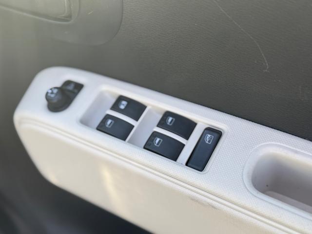 ミラココア ココアL キーレスエントリー アイドリングストップ 電動格納ミラー ベンチシート CVT 盗難防止システム ABS CD 衝突安全ボディ エアコン(11枚目)