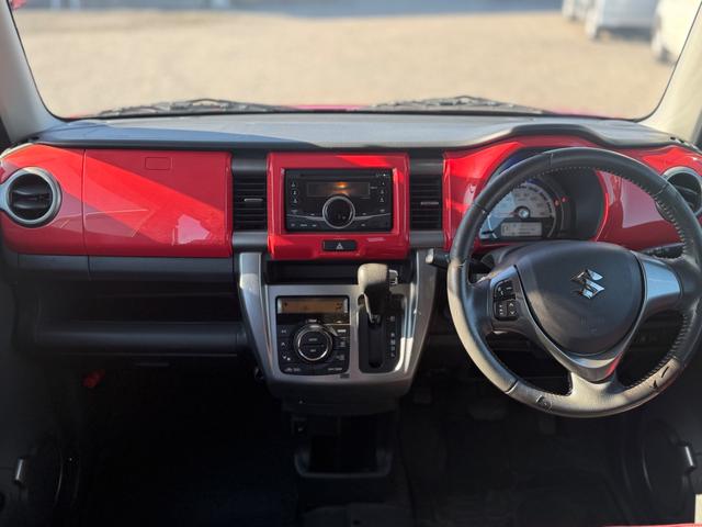 ハスラー Ｊスタイル　ＥＴＣ　衝突被害軽減システム　オートライト　ＨＩＤ　スマートキー　アイドリングストップ　電動格納ミラー　シートヒーター　ベンチシート　ＣＶＴ　盗難防止システム　ＡＢＳ　ＥＳＣ　ＣＤ　衝突安全ボディ（2枚目）