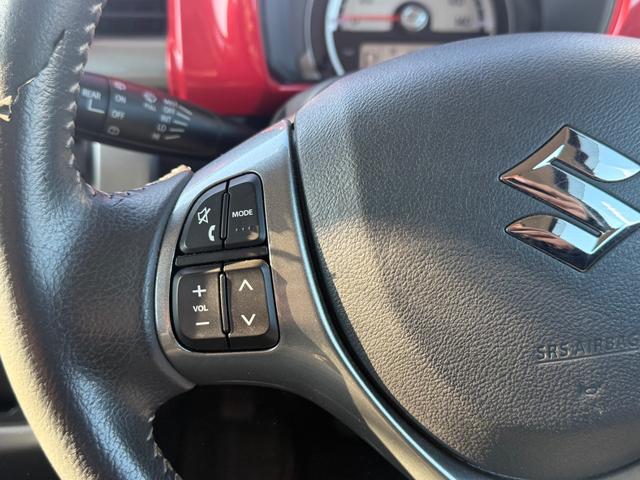 ハスラー Ｊスタイル　ＥＴＣ　衝突被害軽減システム　オートライト　ＨＩＤ　スマートキー　アイドリングストップ　電動格納ミラー　シートヒーター　ベンチシート　ＣＶＴ　盗難防止システム　ＡＢＳ　ＥＳＣ　ＣＤ　衝突安全ボディ（4枚目）