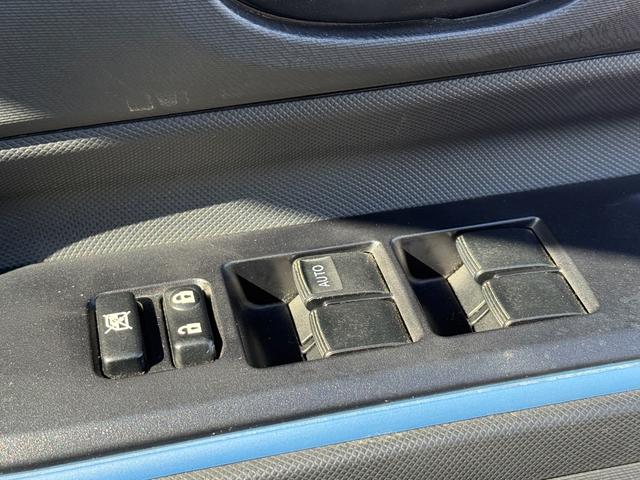 アクア S ETC ナビ TV アルミホイール スマートキー 電動格納ミラー CVT 衝突安全ボディ ABS ESC CD ミュージックプレイヤー接続可 Bluetooth エアコン パワーステアリング(13枚目)
