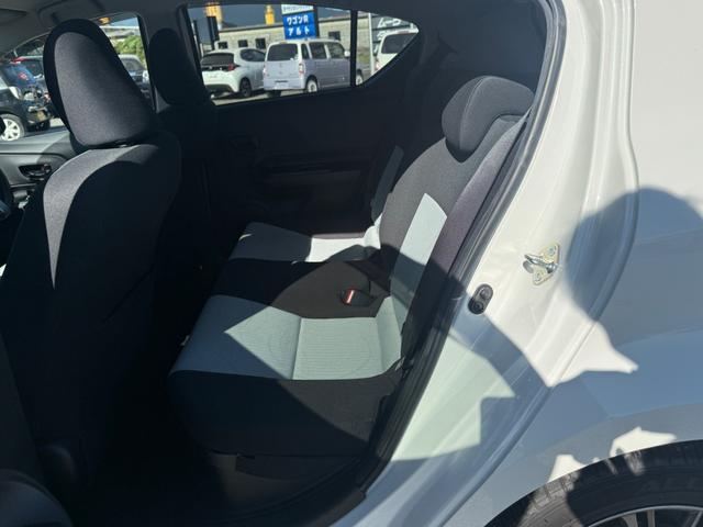 アクア S ETC ナビ TV アルミホイール スマートキー 電動格納ミラー CVT 衝突安全ボディ ABS ESC CD ミュージックプレイヤー接続可 Bluetooth エアコン パワーステアリング(27枚目)