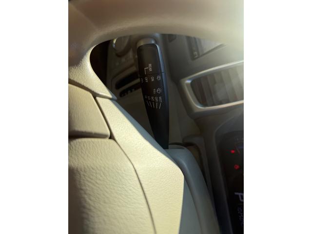 スペーシア Ｘ　両側スライド・片側電動　ナビ　スマートキー　アイドリングストップ　ベンチシート　ＣＶＴ　盗難防止システム　ＡＢＳ　衝突安全ボディ　エアコン　パワーステアリング　パワーウィンドウ（7枚目）