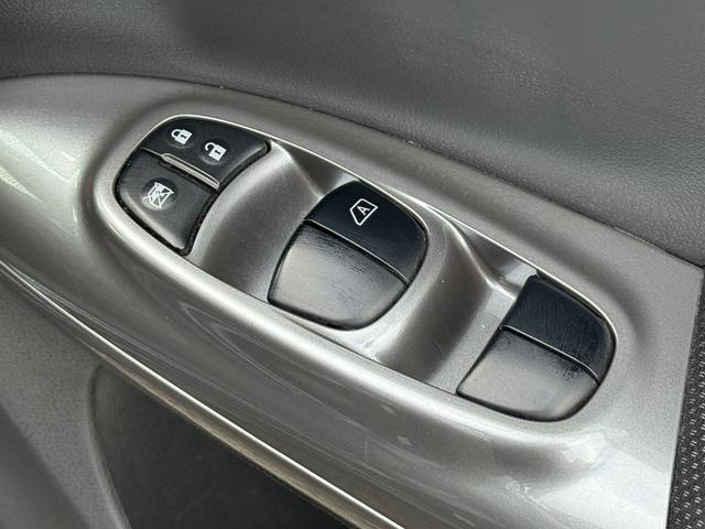 ジューク 15RS TV CVT 衝突安全ボディ Bluetooth ABS エアコン パワーステアリング パワーウィンドウ(5枚目)