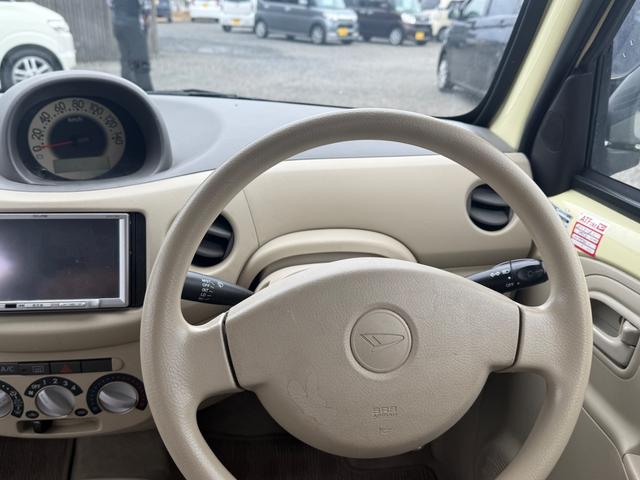 エッセ Ｄ　ＡＴ　衝突安全ボディ　エアコン　パワーステアリング　パワーウィンドウ（3枚目）