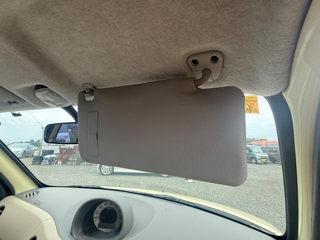 エッセ Ｄ　ＡＴ　衝突安全ボディ　エアコン　パワーステアリング　パワーウィンドウ（8枚目）