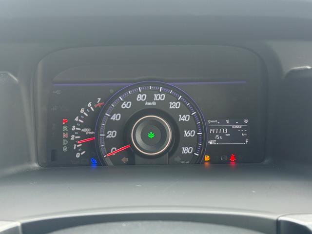 ステップワゴンスパーダ クールスピリット　ドライブレコーダー　バックカメラ　ナビ　ＴＶ　両側電動スライドドア　ＨＩＤ　スマートキー　電動格納ミラー　３列シート　ＣＶＴ　アルミホイール　ＣＤ　盗難防止システム　衝突安全ボディ　ＡＢＳ　ＥＳＣ（21枚目）