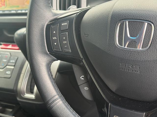 ステップワゴンスパーダ クールスピリット　ドライブレコーダー　バックカメラ　ナビ　ＴＶ　両側電動スライドドア　ＨＩＤ　スマートキー　電動格納ミラー　３列シート　ＣＶＴ　アルミホイール　ＣＤ　盗難防止システム　衝突安全ボディ　ＡＢＳ　ＥＳＣ（34枚目）