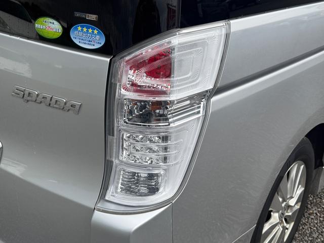 ステップワゴンスパーダ クールスピリット　ドライブレコーダー　バックカメラ　ナビ　ＴＶ　両側電動スライドドア　ＨＩＤ　スマートキー　電動格納ミラー　３列シート　ＣＶＴ　アルミホイール　ＣＤ　盗難防止システム　衝突安全ボディ　ＡＢＳ　ＥＳＣ（35枚目）