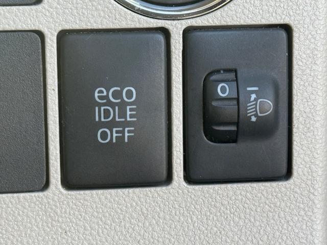 タント Ｘ　両側スライド・片側電動　スマートキー　アイドリングストップ　電動格納ミラー　ベンチシート　ＣＶＴ　盗難防止システム　ＡＢＳ　衝突安全ボディ　エアコン　パワーステアリング　パワーウィンドウ（6枚目）