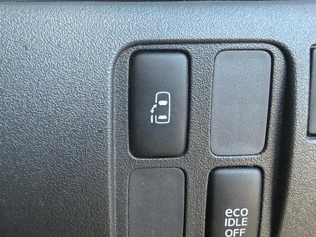 タント Ｇスペシャル　電動スライドドア　ナビ　ＴＶ　アイドリングストップ　電動格納ミラー　ベンチシート　ＣＶＴ　盗難防止システム　ＡＢＳ　ＣＤ　ＵＳＢ　Ｂｌｕｅｔｏｏｔｈ　アルミホイール　衝突安全ボディ　エアコン（8枚目）