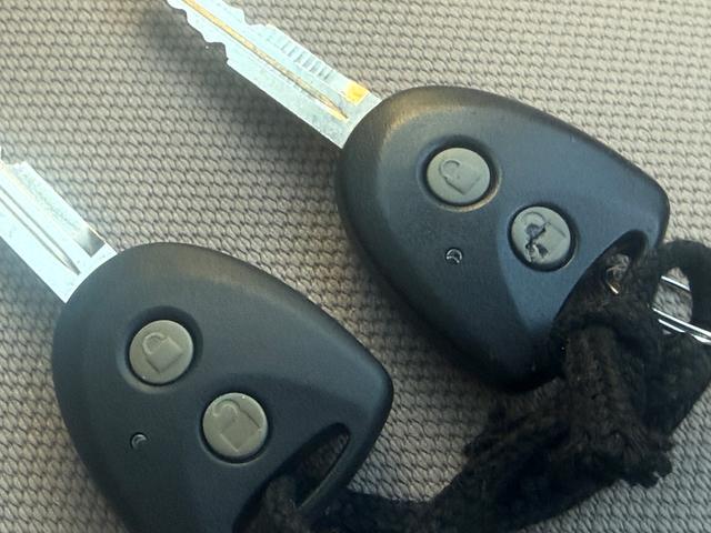 ミライース X メモリアルエディション ナビ キーレスエントリー アイドリングストップ 電動格納ミラー CVT 盗難防止システム ABS アルミホイール 衝突安全ボディ エアコン(9枚目)