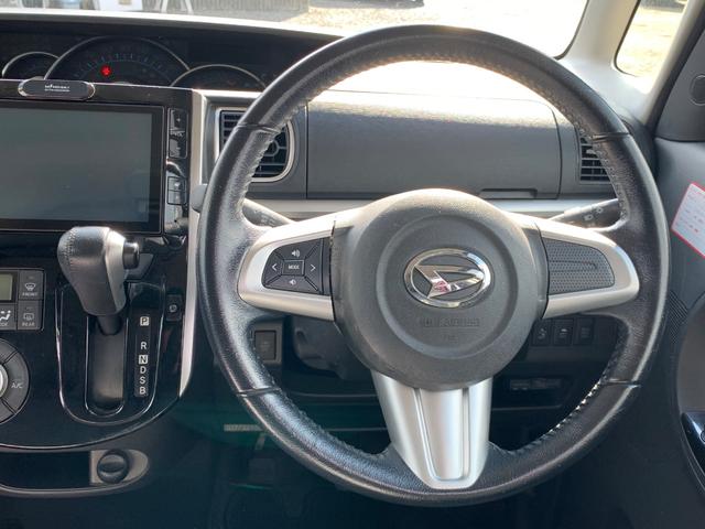 タント カスタムＲＳ　ＳＡ　ＥＴＣ　両側電動スライドドア　ナビ　ＴＶ　衝突被害軽減システム　オートライト　ＬＥＤヘッドランプ　スマートキー　アイドリングストップ　電動格納ミラー　ベンチシート　後席モニター　ＣＶＴ（3枚目）