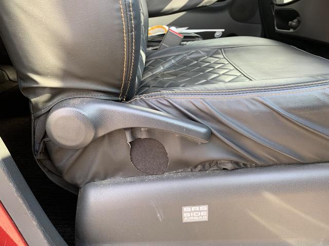 タント カスタムＲＳ　ＳＡ　ＥＴＣ　両側電動スライドドア　ナビ　ＴＶ　衝突被害軽減システム　オートライト　ＬＥＤヘッドランプ　スマートキー　アイドリングストップ　電動格納ミラー　ベンチシート　後席モニター　ＣＶＴ（41枚目）