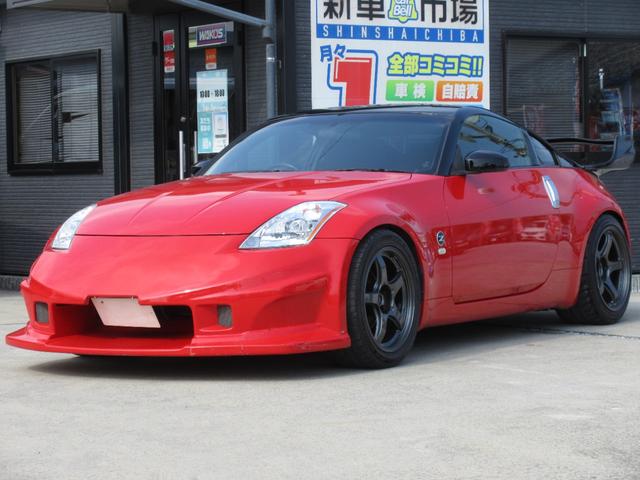 フェアレディＺ ベースグレード　６ＭＴ　オールペイント（レッド／ブラック）　社外フロントエアロ　社外ウイング　テイン車高調　社外１８ＡＷ　ワンオフマフラー　社外ＳＤナビ　地デジ　Ｂｌｕｅｔｏｏｔｈオーディオ　ＥＴＣ　オートエアコン（4枚目）