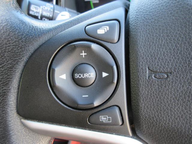 �������O�̔������C�����������I��g�̗����Ǝ҂��A���S�E�m���ɂ��q�l�̌��ɂ��^�т������܂��B