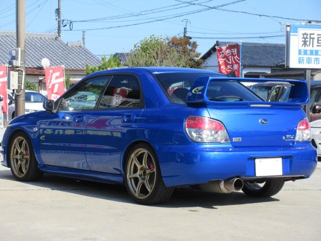 インプレッサ WRX WR-リミテッド 2005 ターボ 4WD 5MT 社外18AW ダウンサス STIマフラー CDオーディオ R3年3月タイミングベルト交換済(100,426km)(6枚目)
