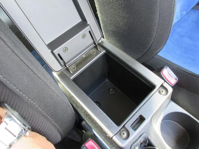 インプレッサ WRX WR-リミテッド 2005 ターボ 4WD 5MT 社外18AW ダウンサス STIマフラー CDオーディオ R3年3月タイミングベルト交換済(100,426km)(27枚目)